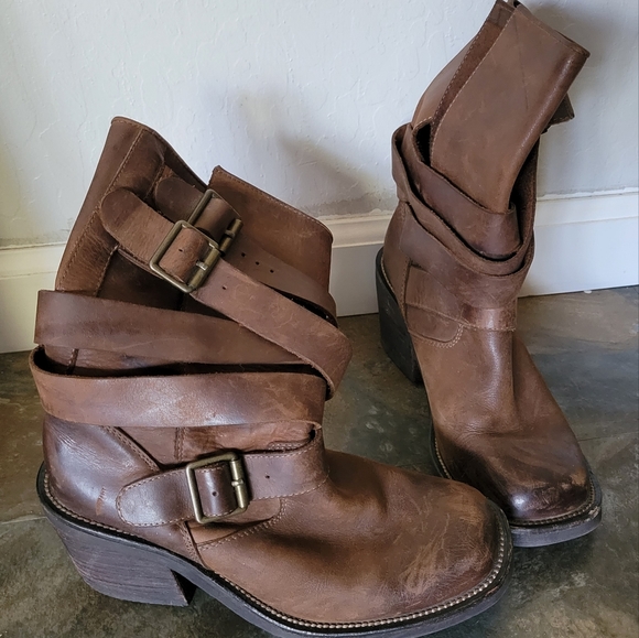 Jeffrey Campbell Western boots - Picture 2 of 3